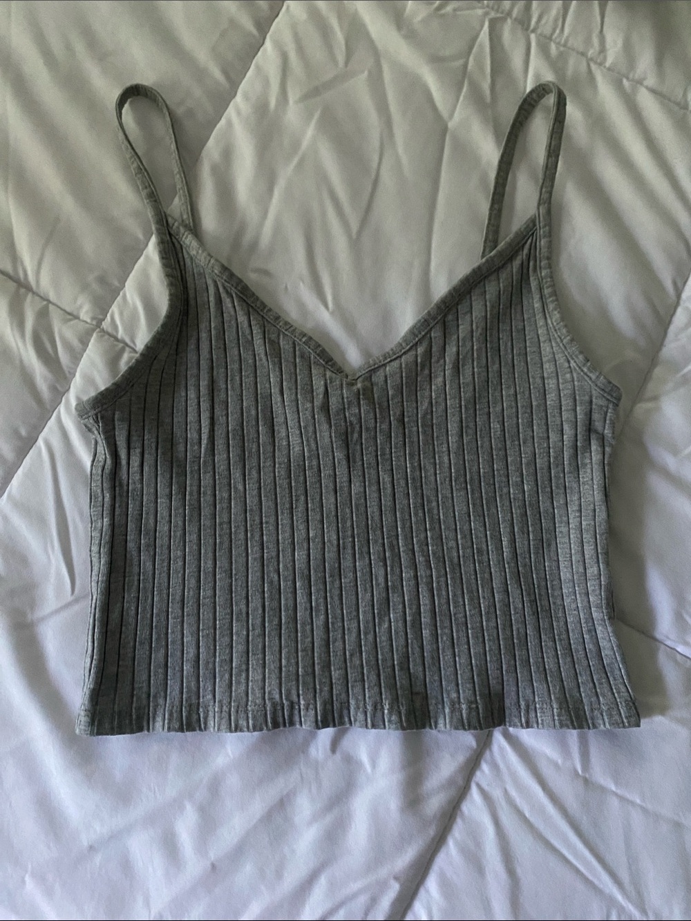 Ribbed V-Neck Spaghetti Strap crop Top - Gray